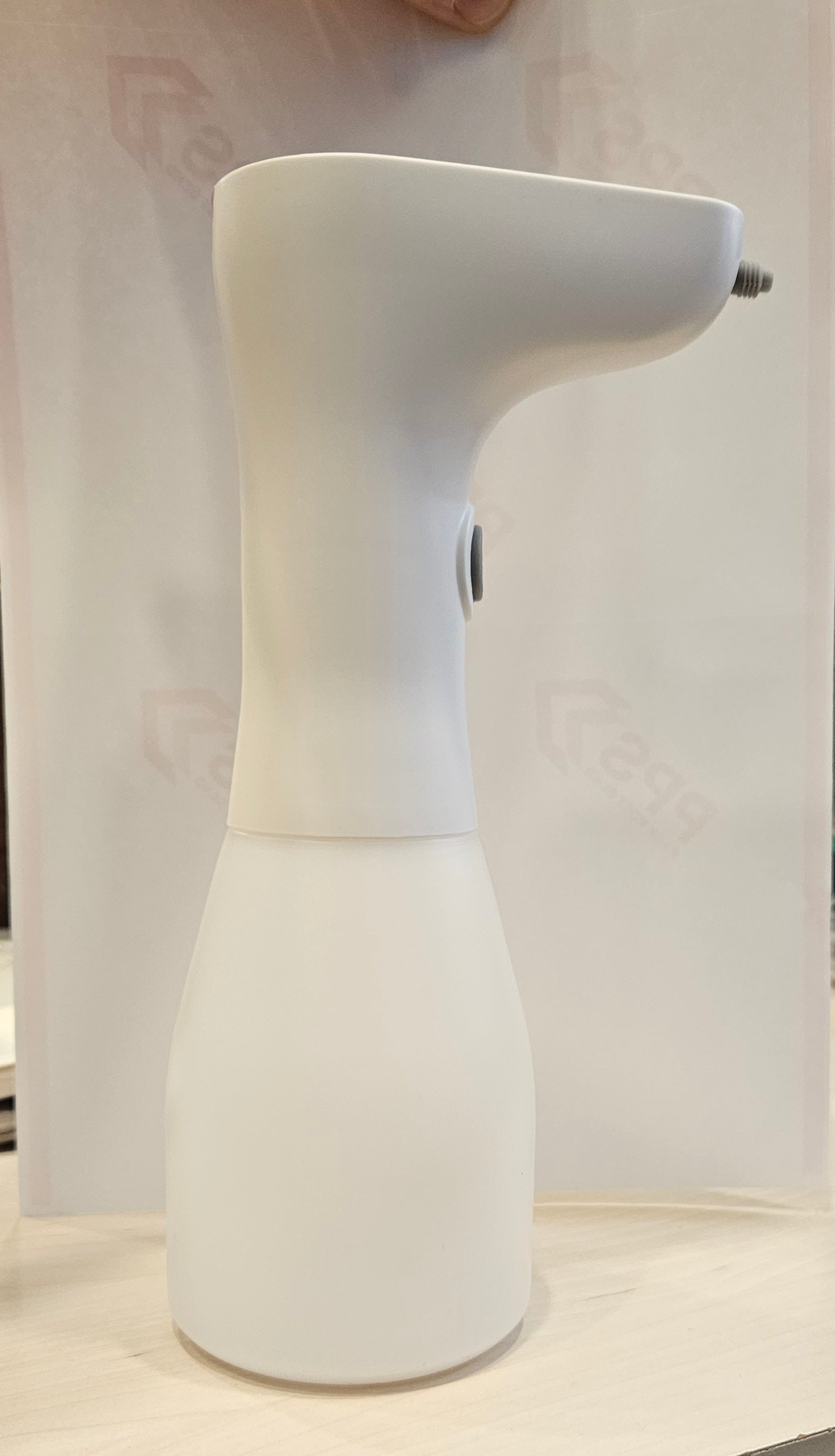 Automatic Foaming Bottle