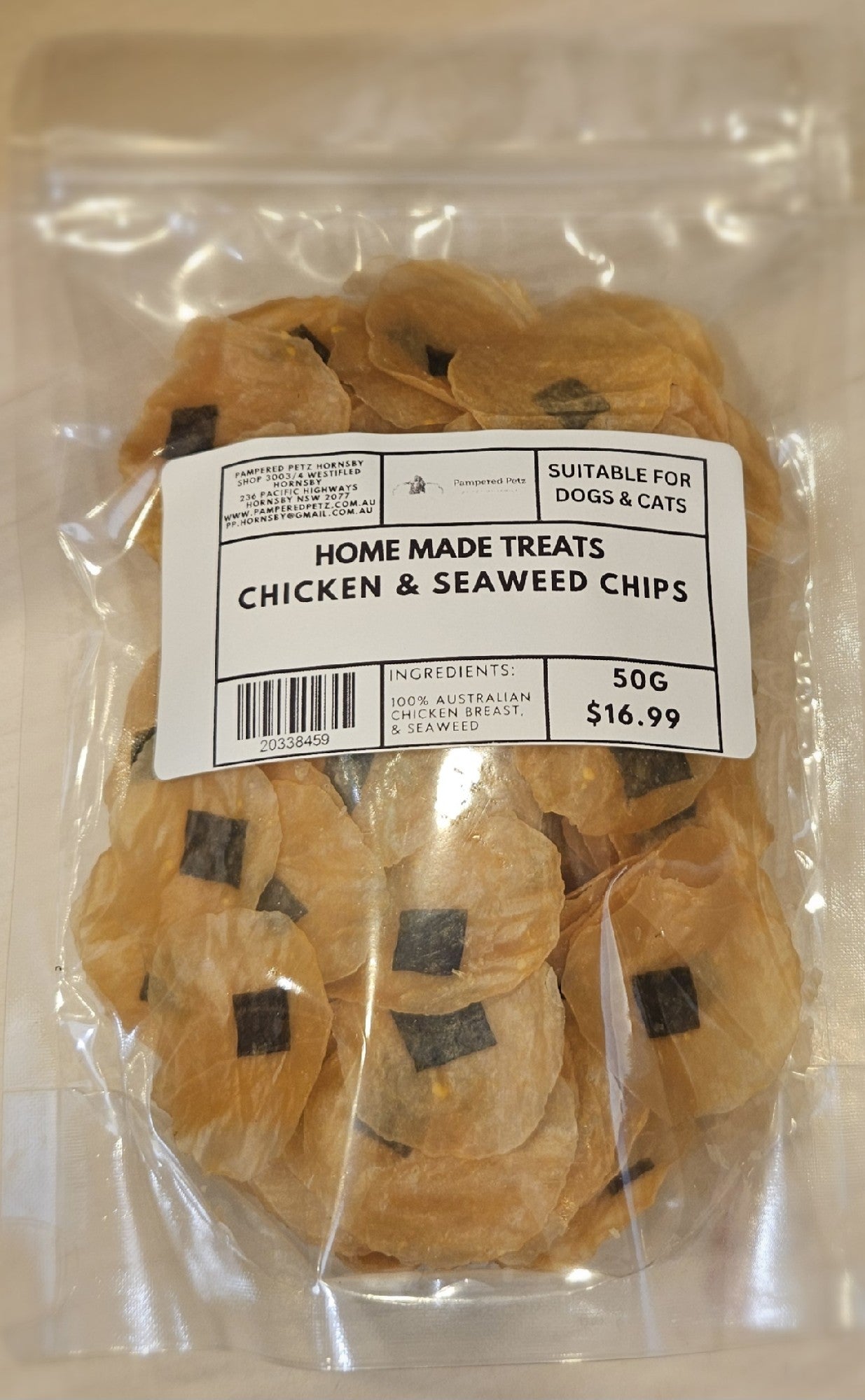 PAMPERED PETZ HORNSBY HOME MADE TREATS CHICKEN AND SEAWEED CHIPS 50g