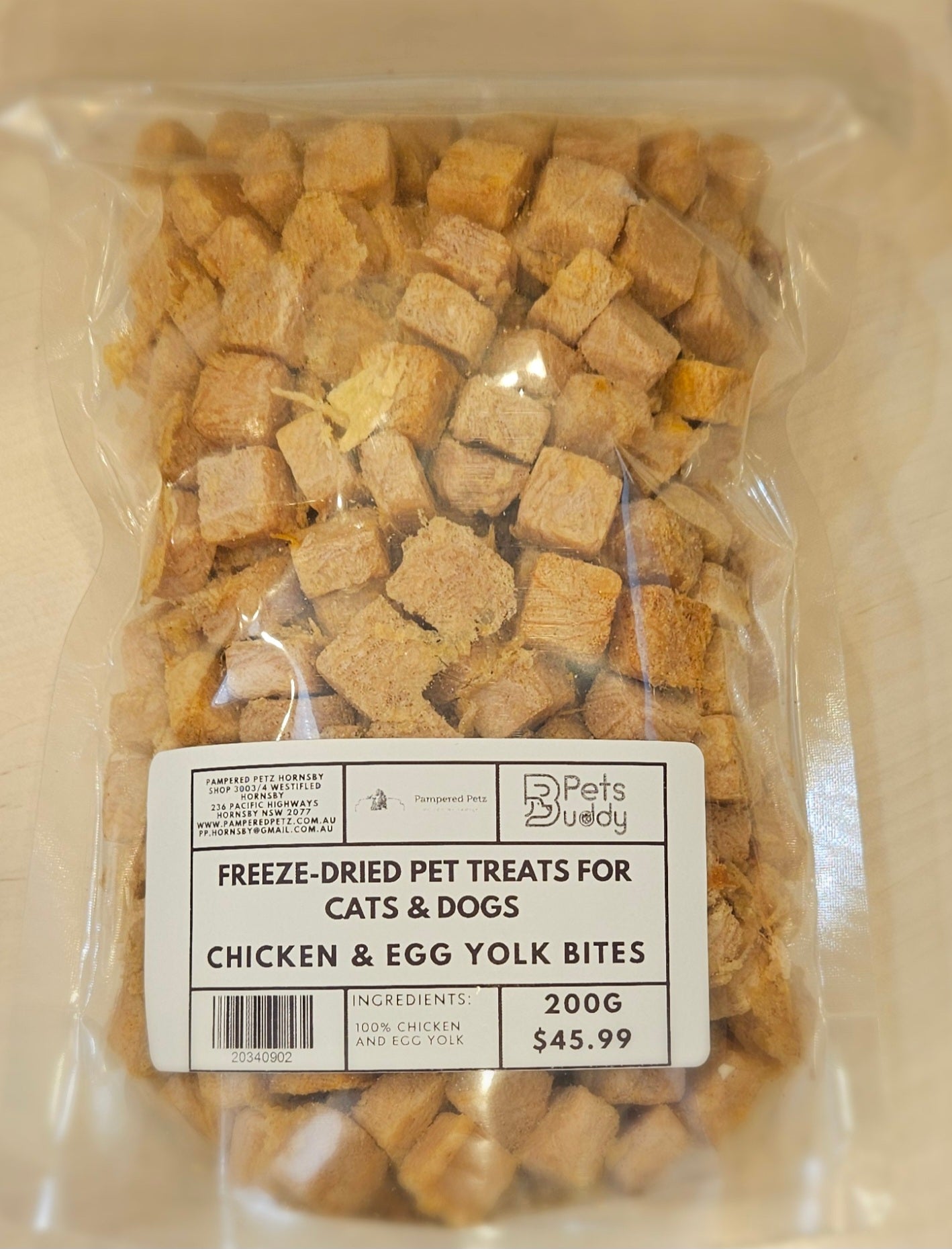 PETSBUDDY Freeze Dried Treatss Chicken & Egg Yolk Bites 200g